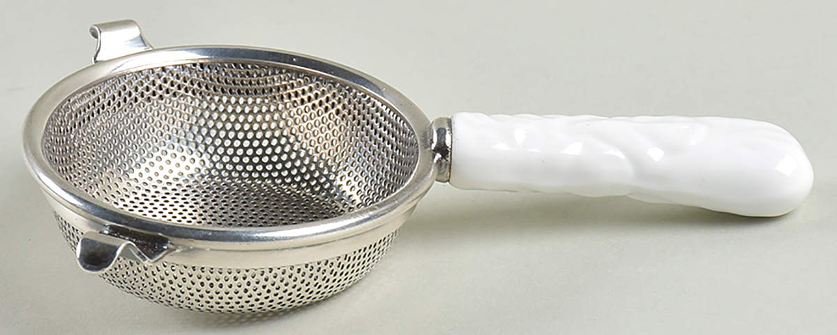 Countryware Tea Strainer No Bowl by Wedgwood-1