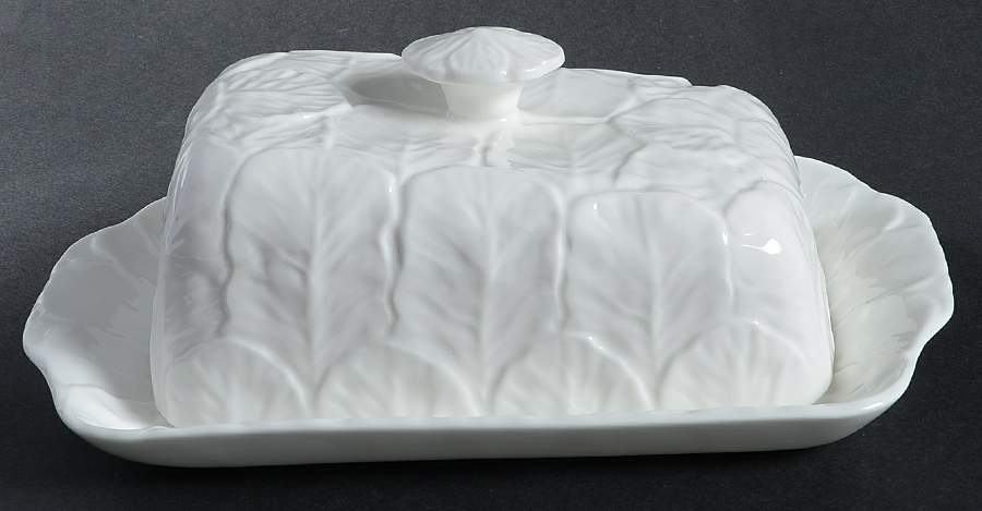 Countryware Cheese Dish with Lid (Wedge) by Wedgwood-1