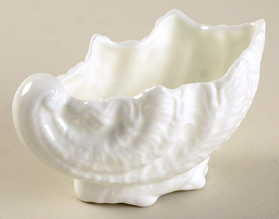 Countryware Small Shell Shape Sweet Dish by Wedgwood-1
