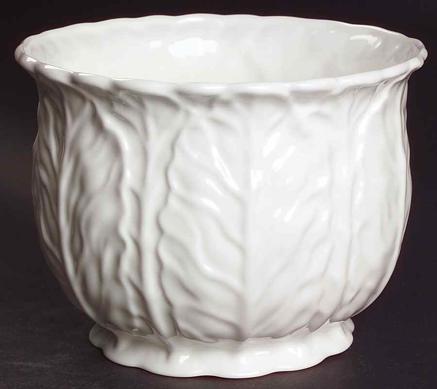 Countryware Medium Cachepot by Wedgwood-1