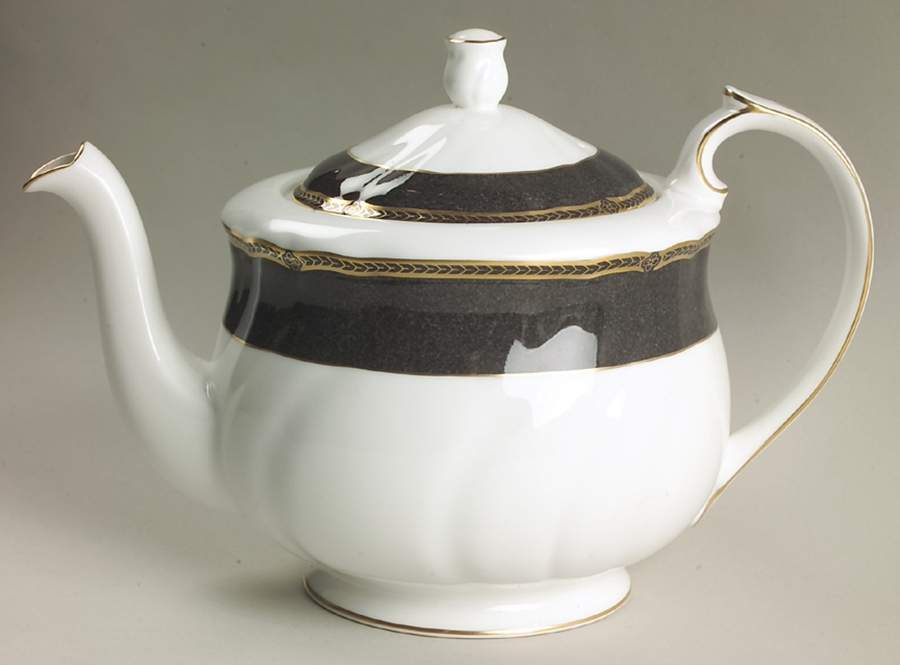 Crown Ebony Teapot & Lid by Wedgwood-1