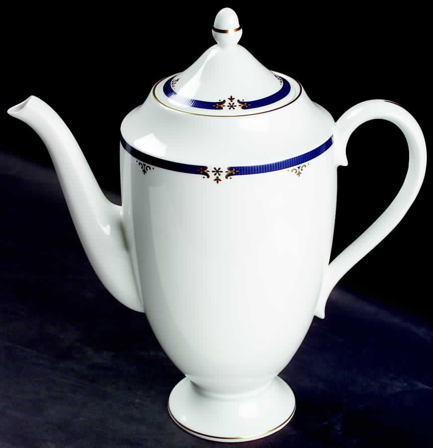 Crestwick Coffee Pot & Lid by Wedgwood-1