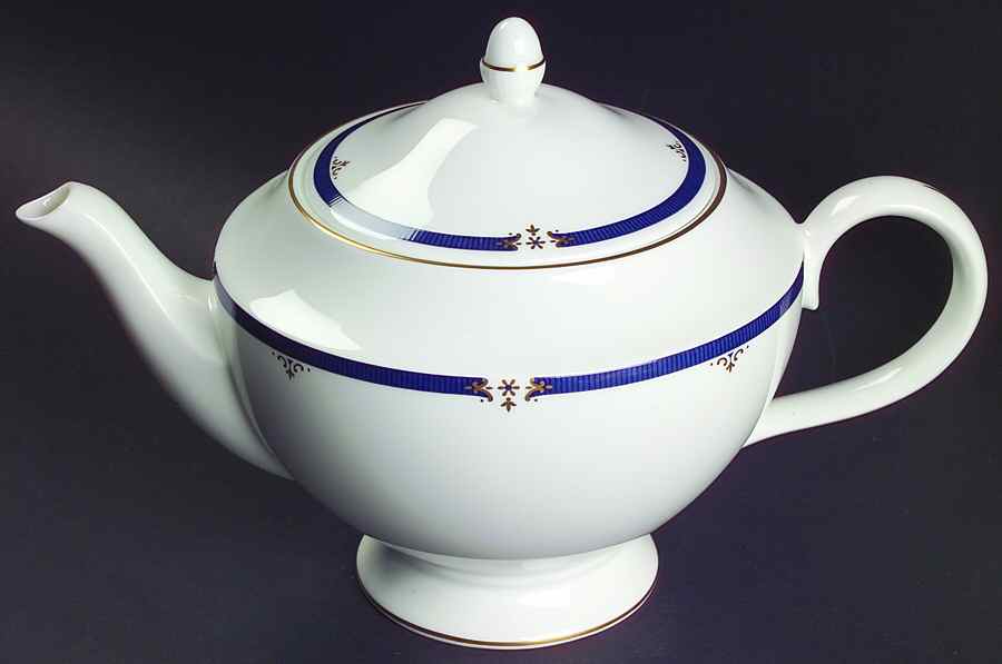 Crestwick Teapot & Lid by Wedgwood-1