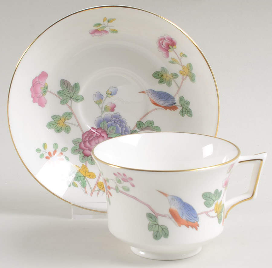 Cuckoo Footed Cup & Saucer Set by Wedgwood-1