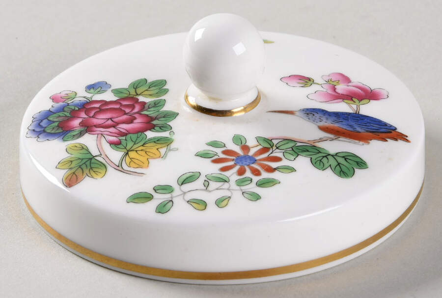 Cuckoo Lid for 3" Round Box by Wedgwood-1