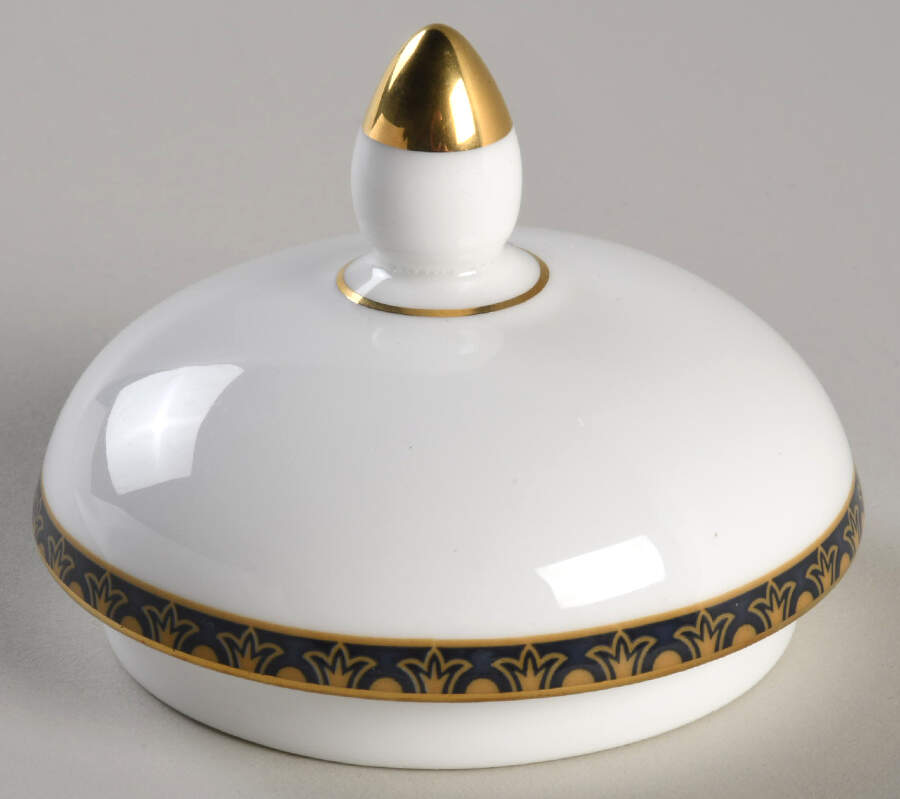 Curzon Lid for Globe Shape Sugar Bowl by Wedgwood-1