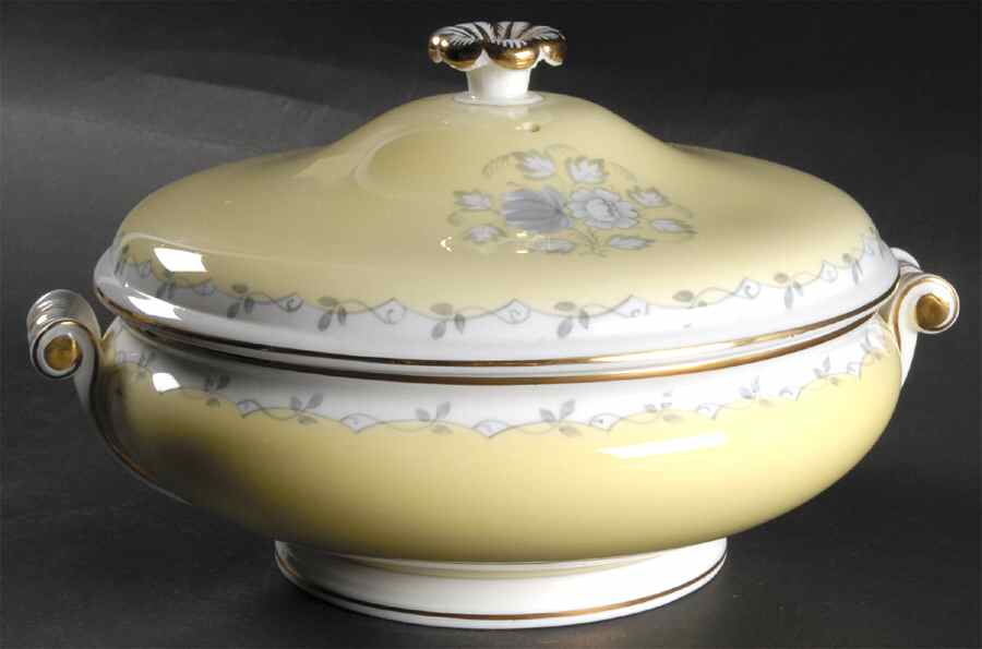 Cynthia Round Covered Vegetable by Wedgwood-1