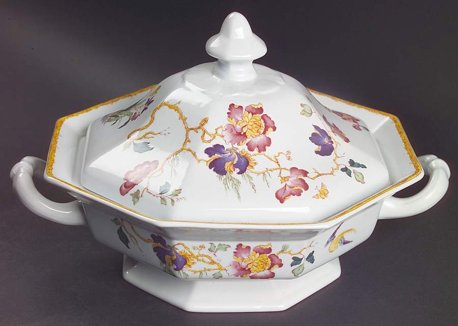 Devon Rose Octagonal Covered Vegetable by Wedgwood-1