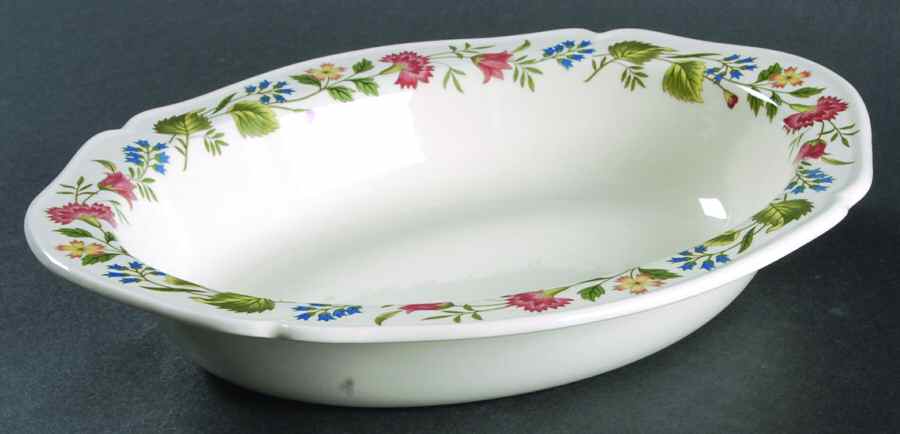 Derwent Scalloped 9" Oval Vegetable Bowl by Wedgwood-1