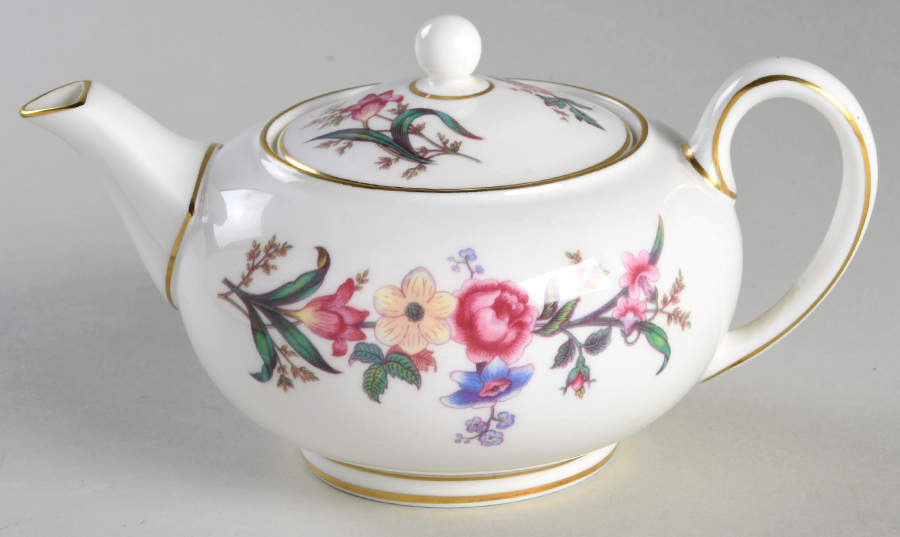 Devon Sprays Individual Teapot & Lid by Wedgwood-1