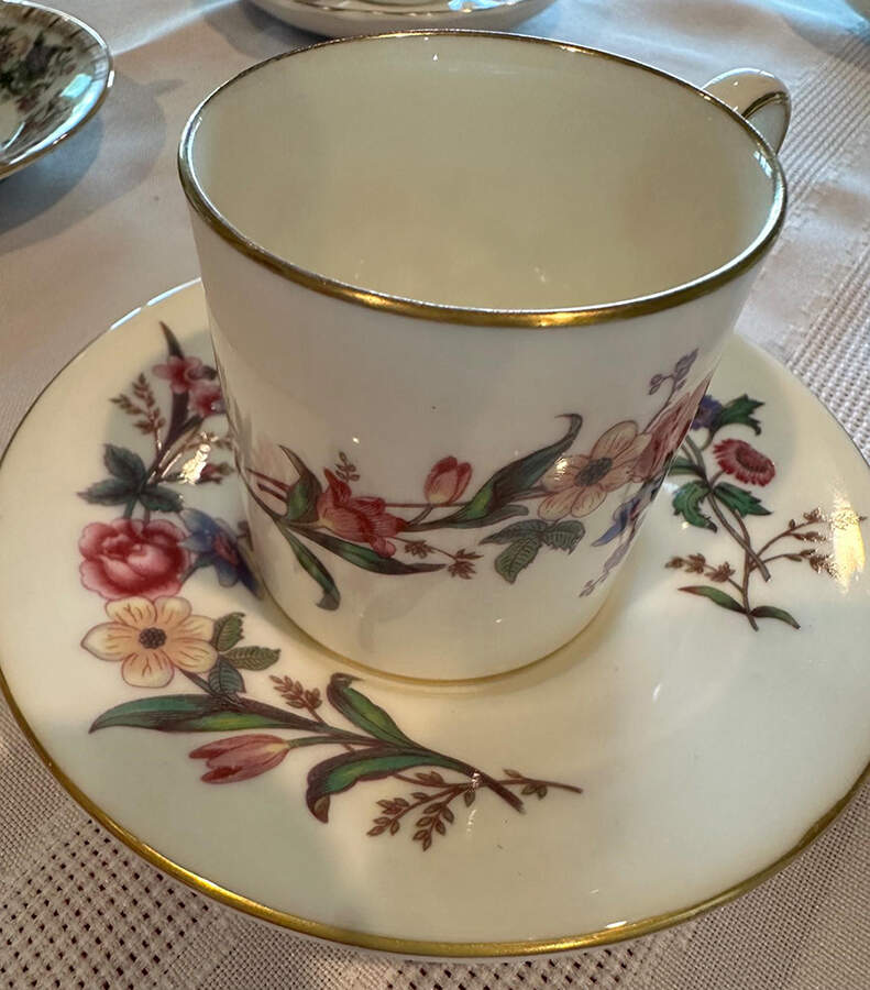 Devon Sprays Flat Cup & Saucer Set by Wedgwood-1