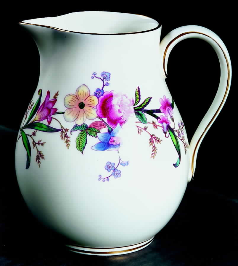 Devon Sprays 16 Oz Pitcher by Wedgwood-1