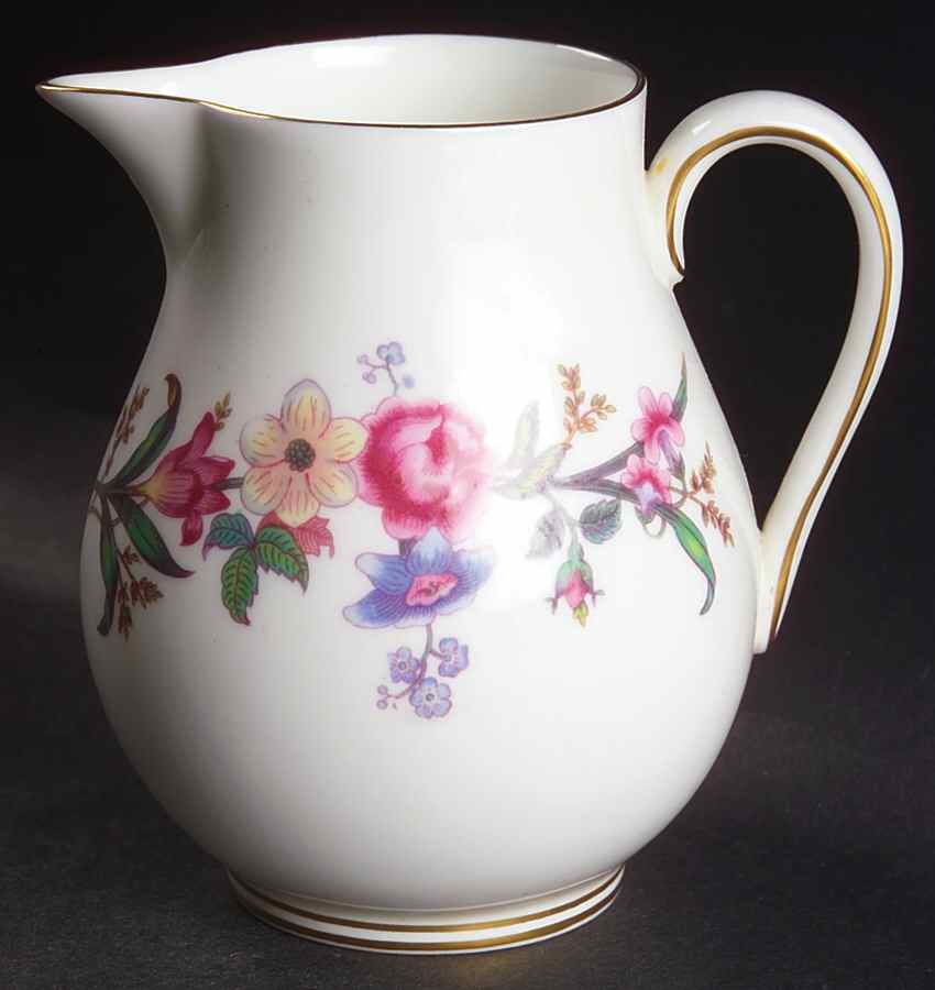Devon Sprays Creamer by Wedgwood-1