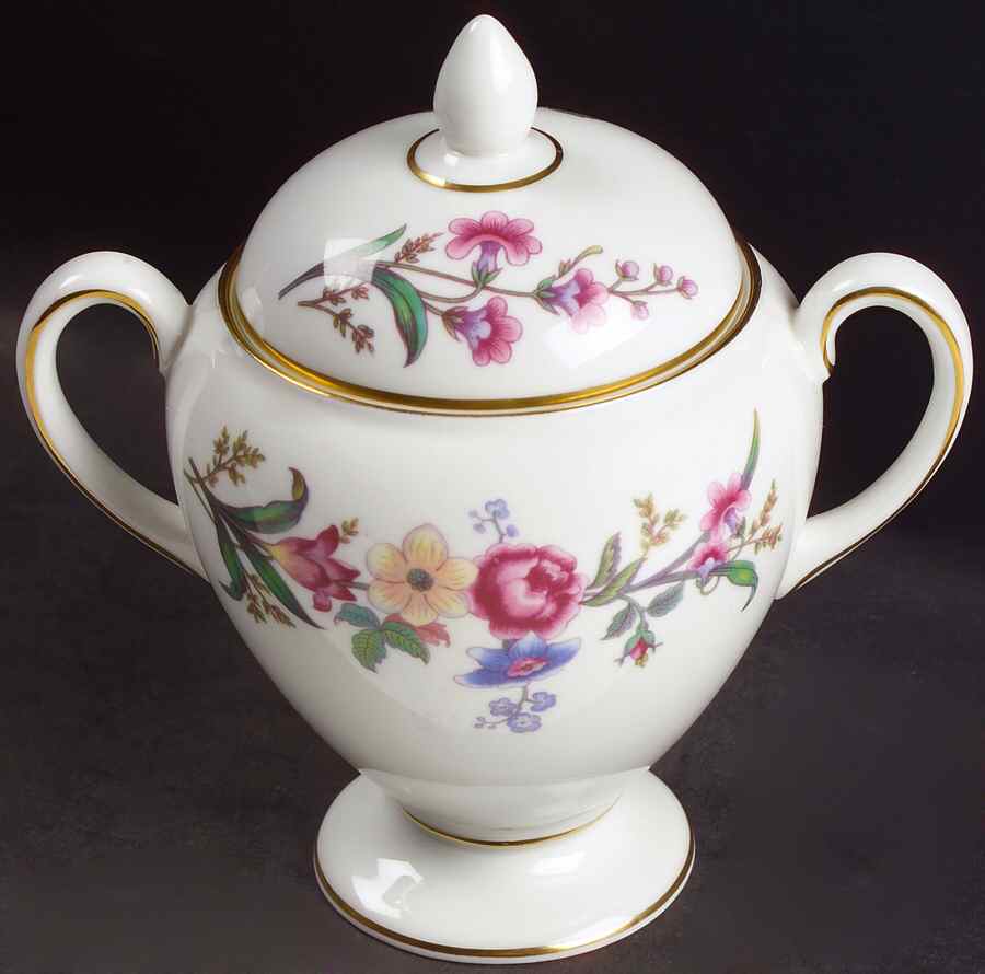 Devon Sprays Globe Shape Sugar Bowl & Lid by Wedgwood-1
