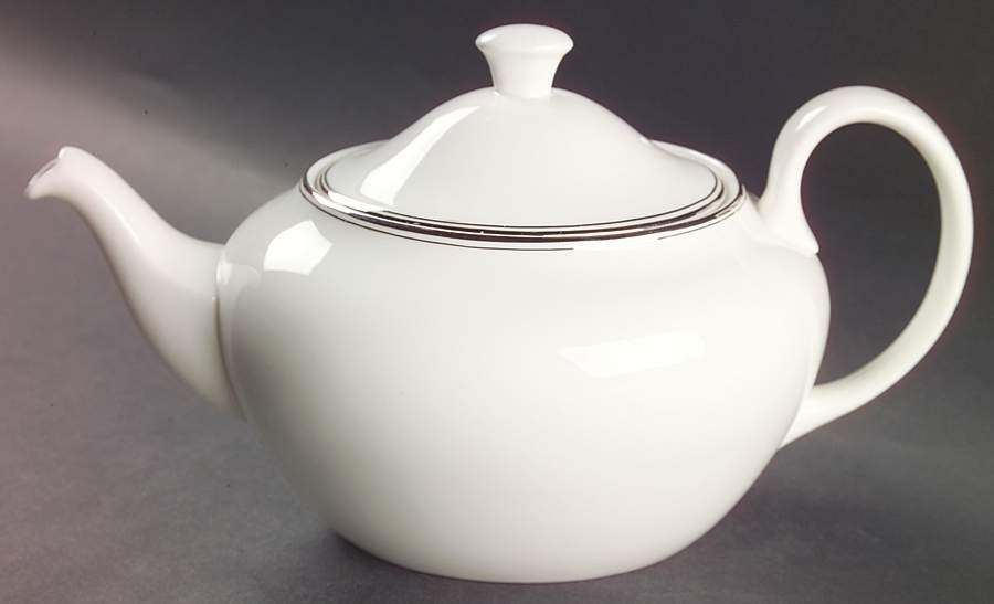 Doric (Platinum Trim) Teapot & Lid by Wedgwood-1