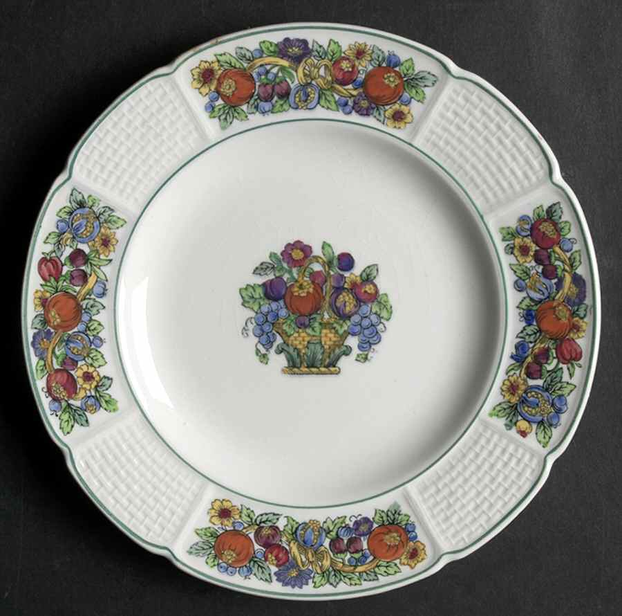 Dover (Scallop, Green Trim) Bread & Butter Plate by Wedgwood-1