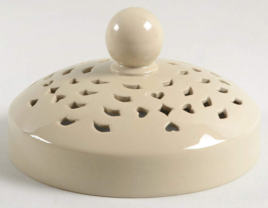 Drabware (Older, Glossy) Lid for Pierced Potpourri Jar by Wedgwood-1
