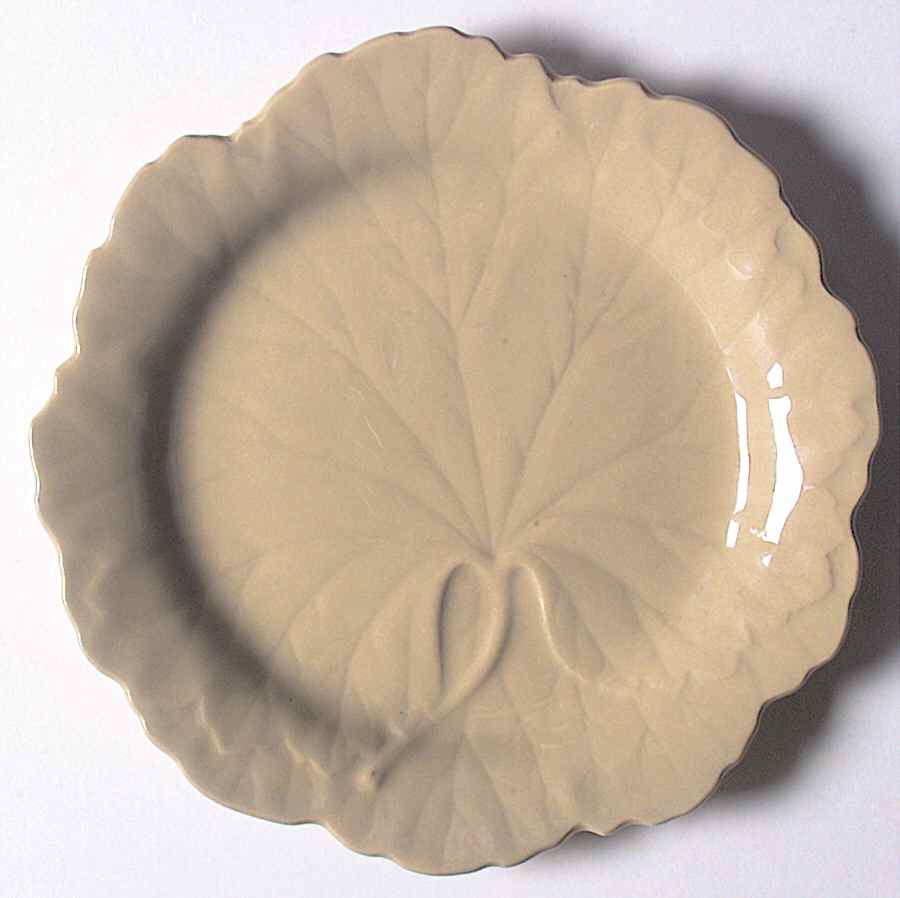 Drabware (Older, Glossy) Leaf Shape Salad Plate by Wedgwood-1