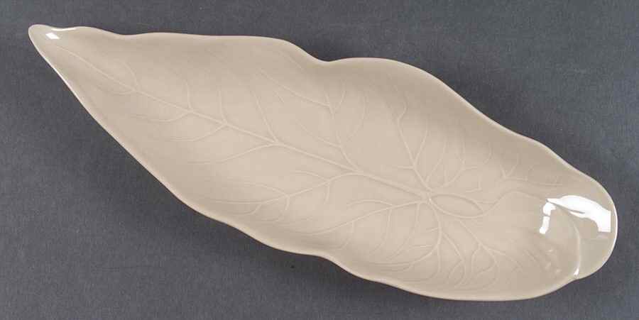 Drabware (Older, Glossy) 14" Leaf Dish by Wedgwood-1