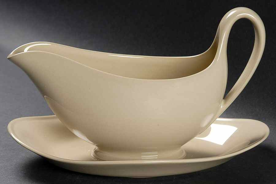 Drabware (Older, Glossy) Gravy Boat with Attached Underplate by Wedgwood-1
