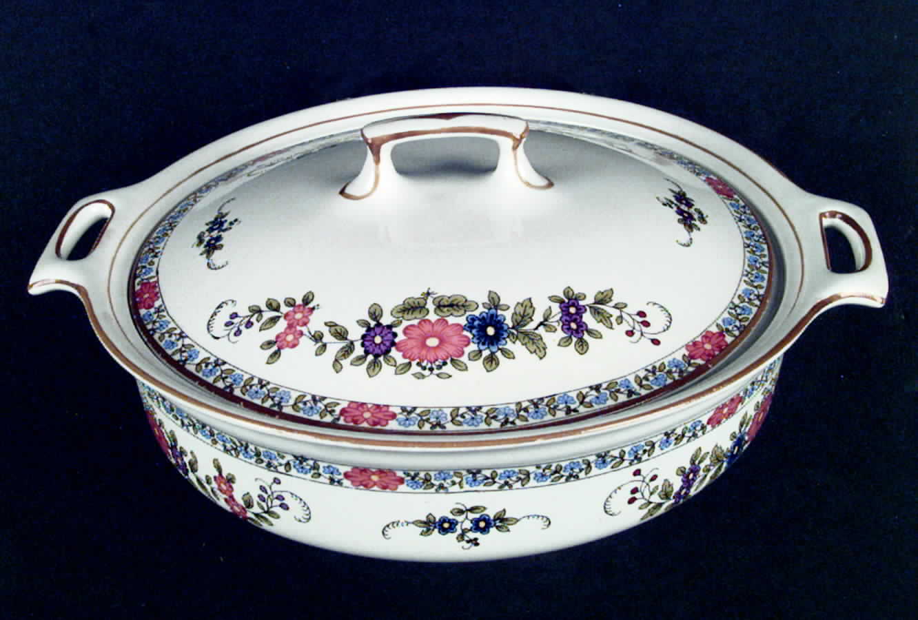 Dresden Round Covered Vegetable by Wedgwood-1