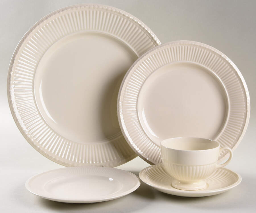 Edme 40  Piece Estate Set by Wedgwood-1