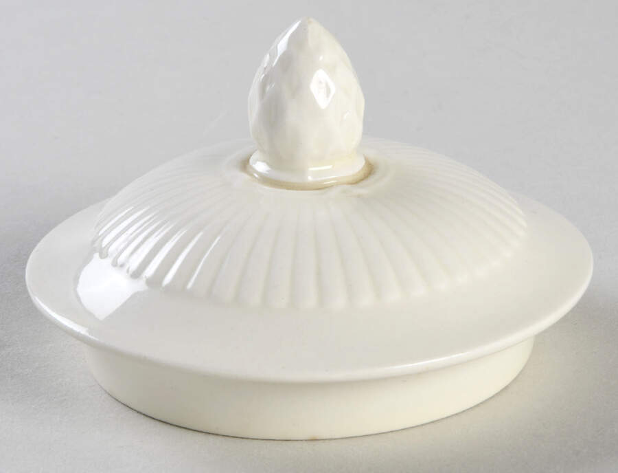 Edme Lid To Unknown Base by Wedgwood-1