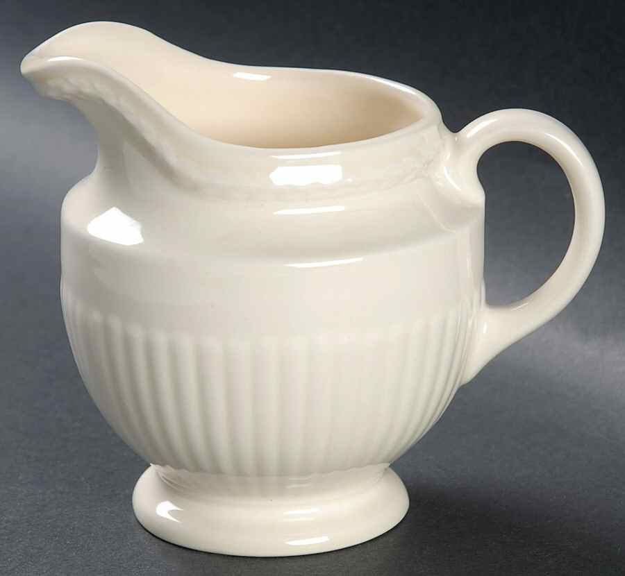 Edme Mini Creamer by Wedgwood-1