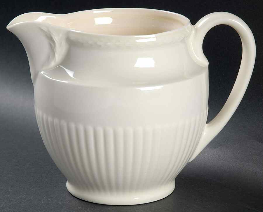 Edme 28 Oz Jug by Wedgwood-1