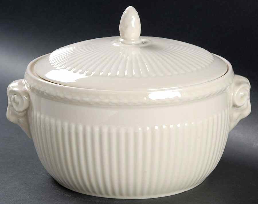 Edme 1 Qt Round Covered Casserole by Wedgwood-1