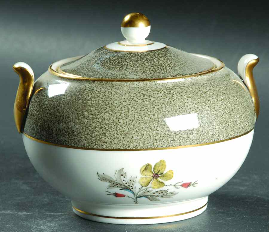 Elaine 146 Shape Sugar Bowl & Lid by Wedgwood-1