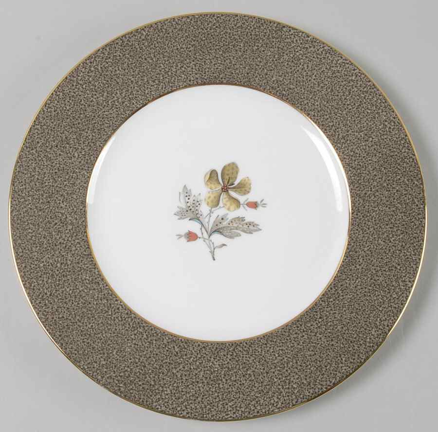 Elaine Luncheon Plate by Wedgwood-1