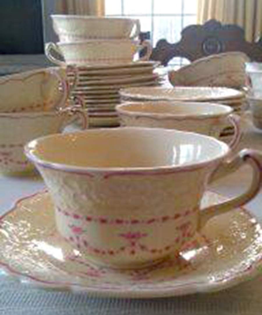 Empress Flat Cup & Saucer Set by Wedgwood-1