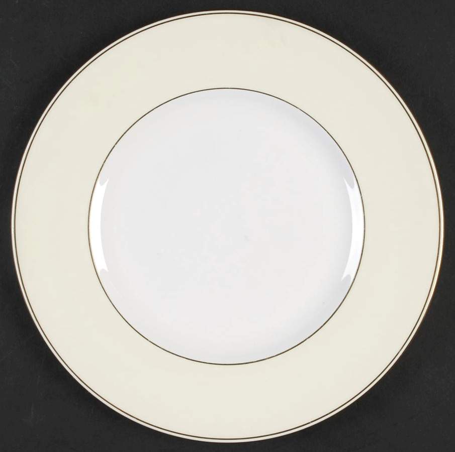 Essex Luncheon Plate by Wedgwood-1