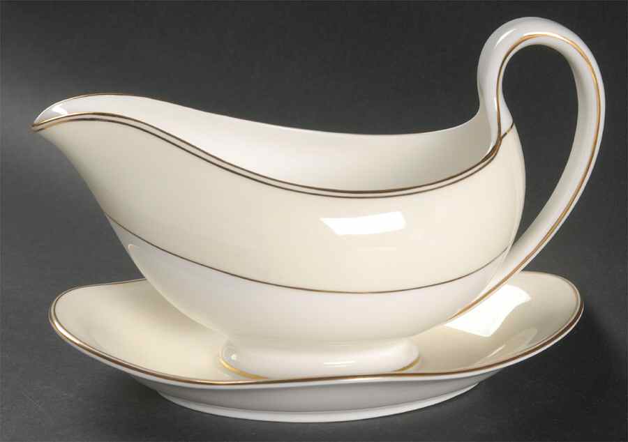 Essex Gravy Boat with Attached Underplate by Wedgwood-1