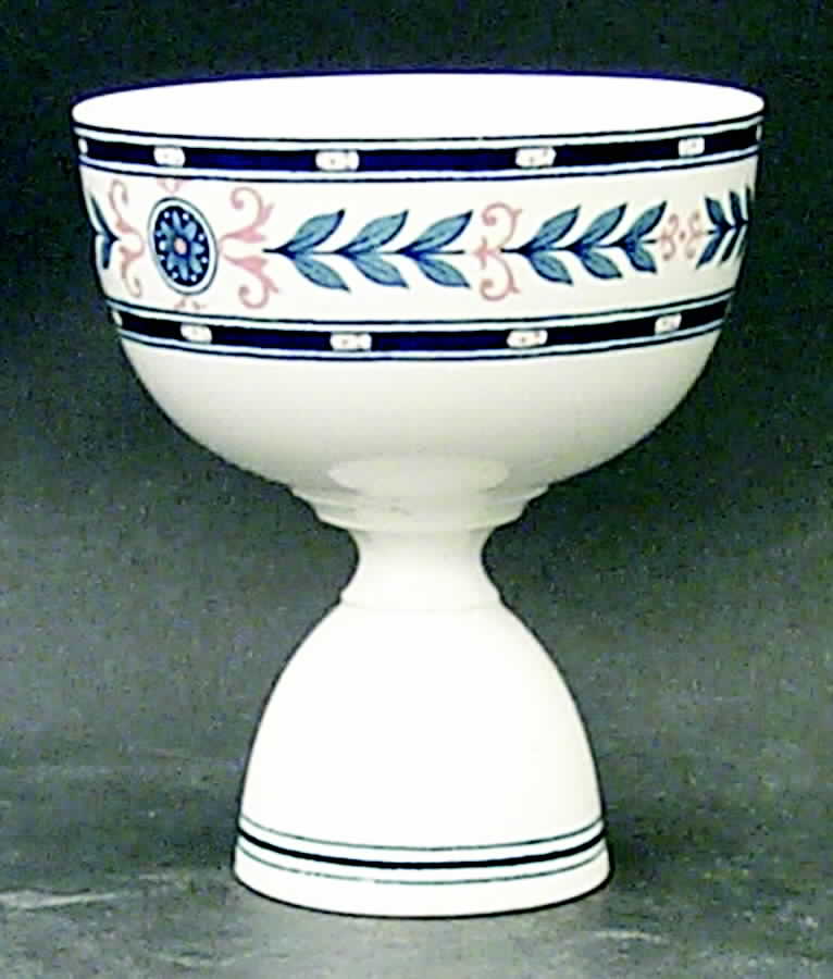 The Etruria (Blue Laurel) Double Egg Cup by Wedgwood-1