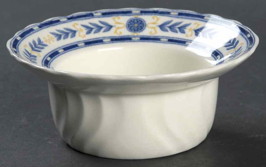 The Etruria (Blue Laurel) Ramekin No Saucer by Wedgwood-1