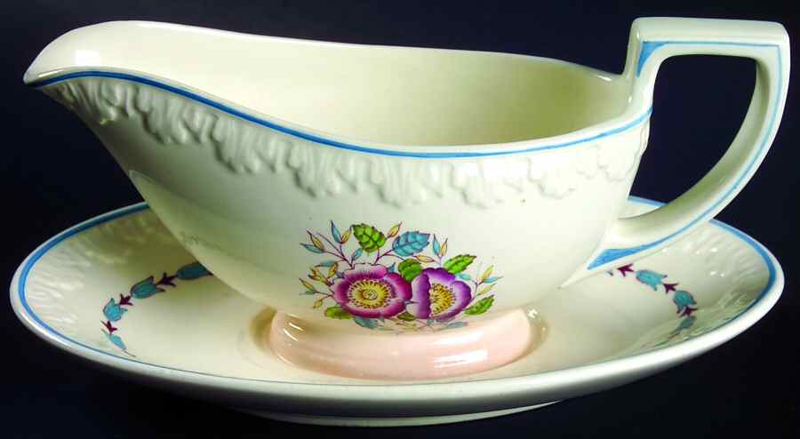 Evenlode Gravy Boat with Attached Underplate by Wedgwood-1