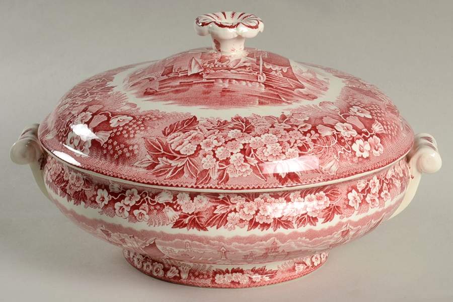 Ferrara Pink (No Trim) Round Covered Vegetable by Wedgwood-1