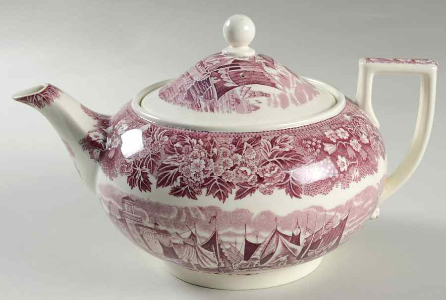 Ferrara Plum (No Trim) Teapot & Lid by Wedgwood-1