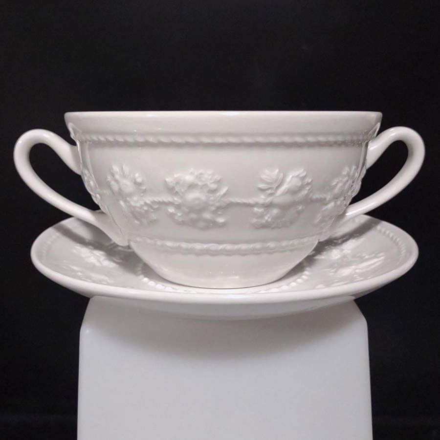 Festivity Flat Cream Soup Bowl & Saucer Set by Wedgwood-1
