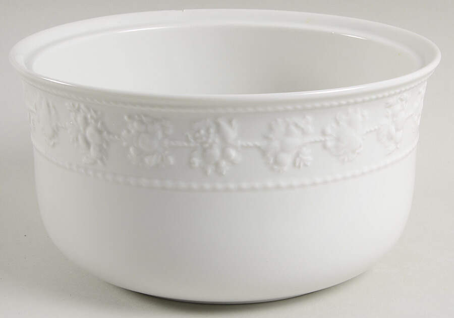 Festivity 1.5 Quart Round Casserole No Lid by Wedgwood-1