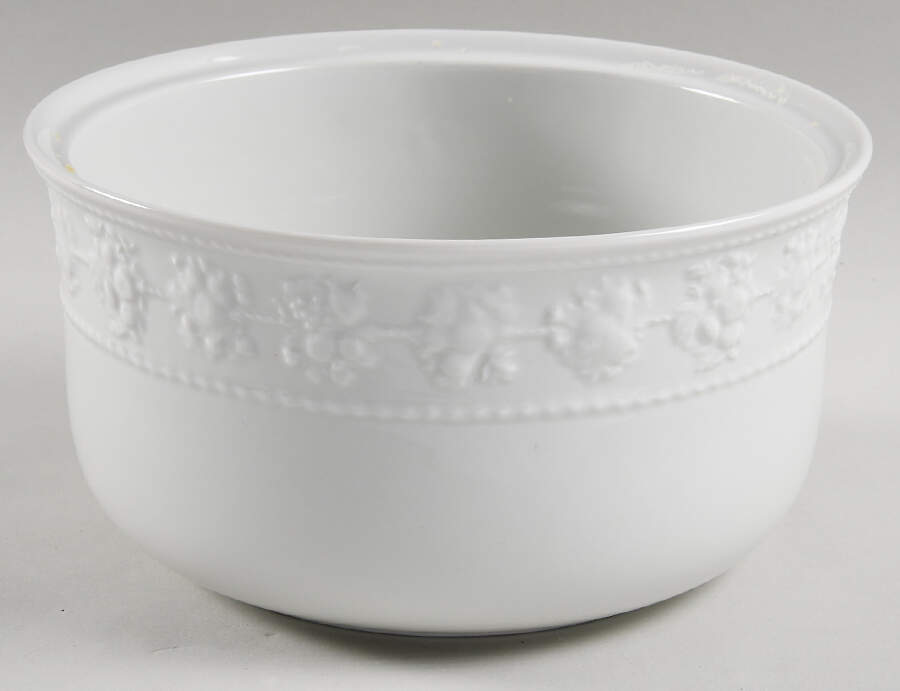 Festivity 2 Qt Round Covered Casserole No Lid by Wedgwood-1