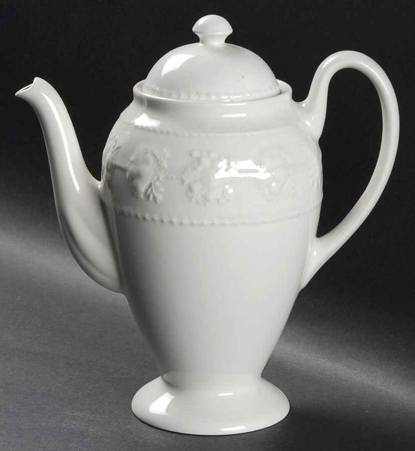 Festivity Coffee Pot & Lid by Wedgwood-1
