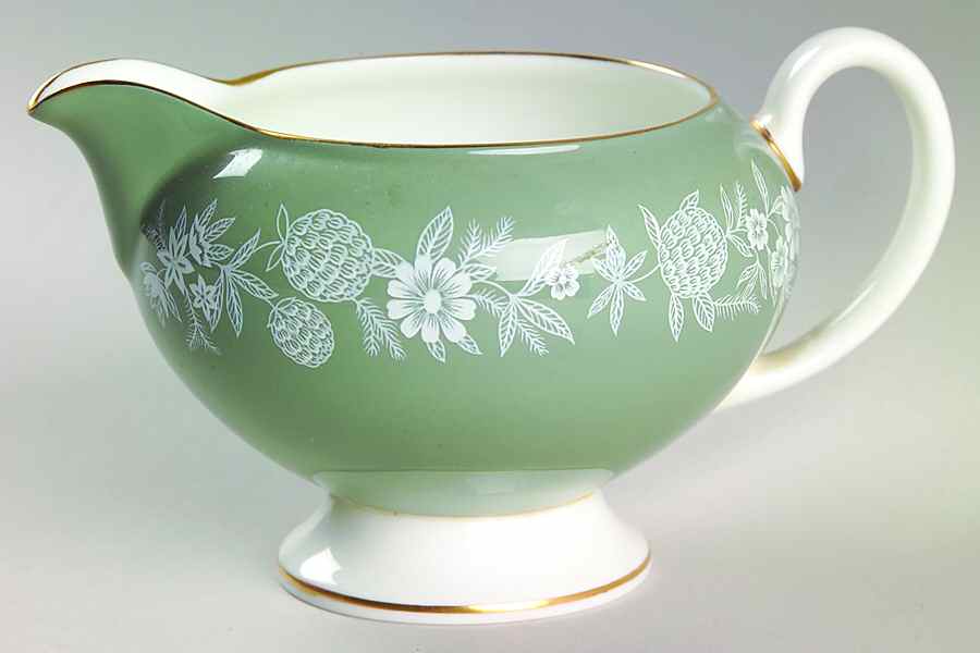 Fieldfare Green Leigh Shape Creamer by Wedgwood-1