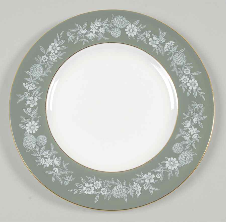 Fieldfare Green Luncheon Plate by Wedgwood-1