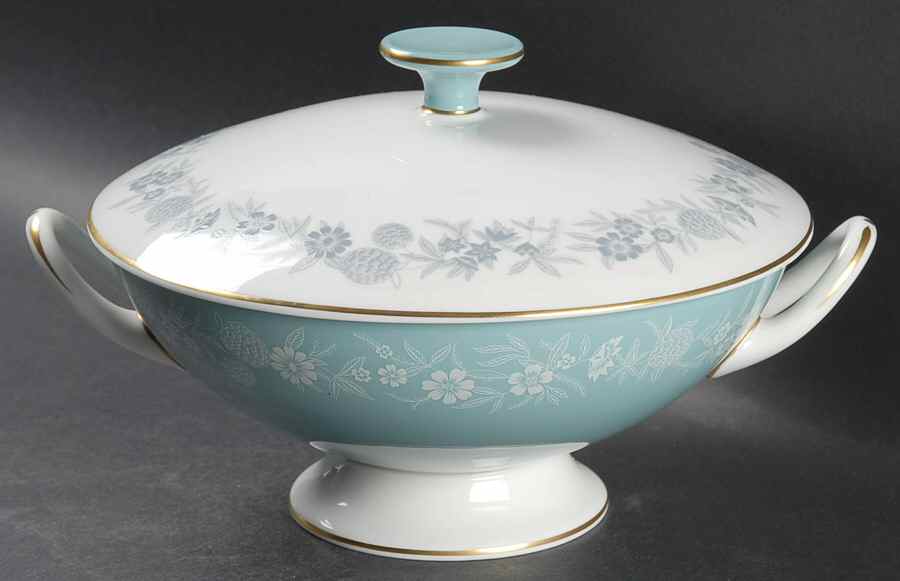 Fieldfare Turquoise Round Covered Vegetable by Wedgwood-1