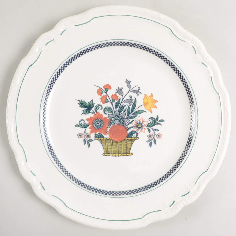 Flaxman Dinner Plate by Wedgwood-1