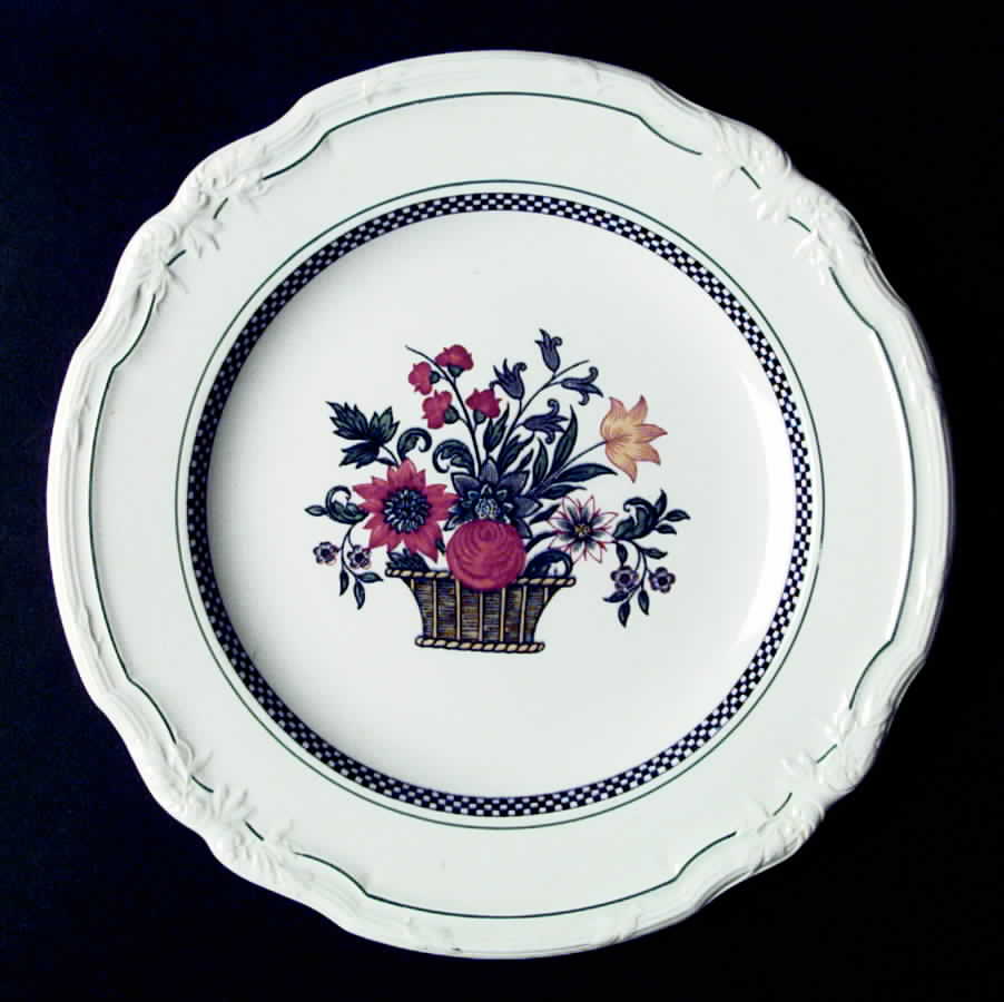 Flaxman Luncheon Plate by Wedgwood-1