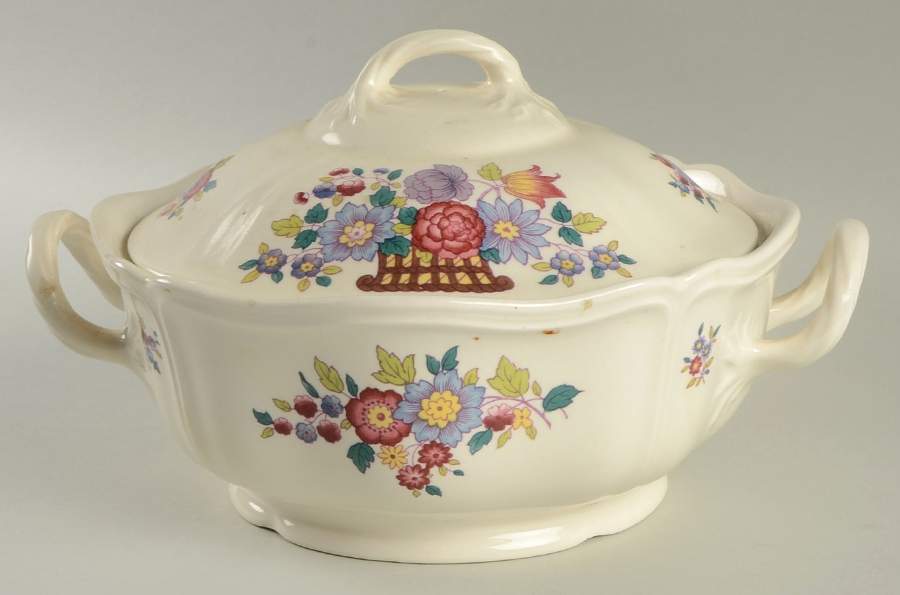 Floral Basket Round Covered Vegetable by Wedgwood-1